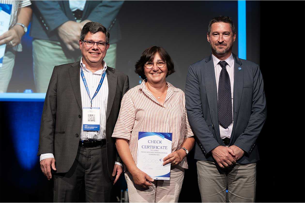 <h4>Journalism Award</h4>